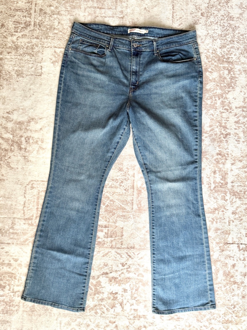 Levi's Women's Light Blue Boot-Cut Jeans